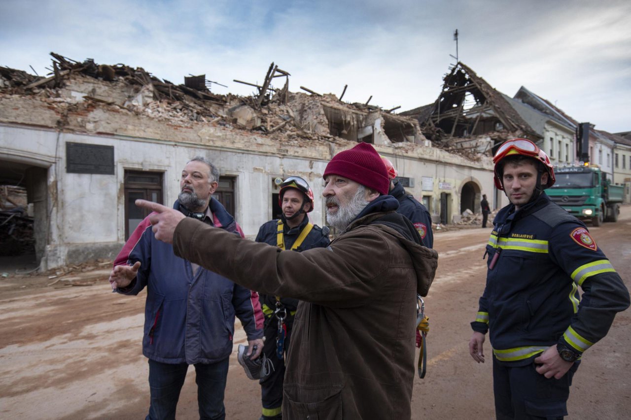 Fotografija: Posljedice razornog potresa u centru grada/Foto: Božidar Vukičević/CROPIX