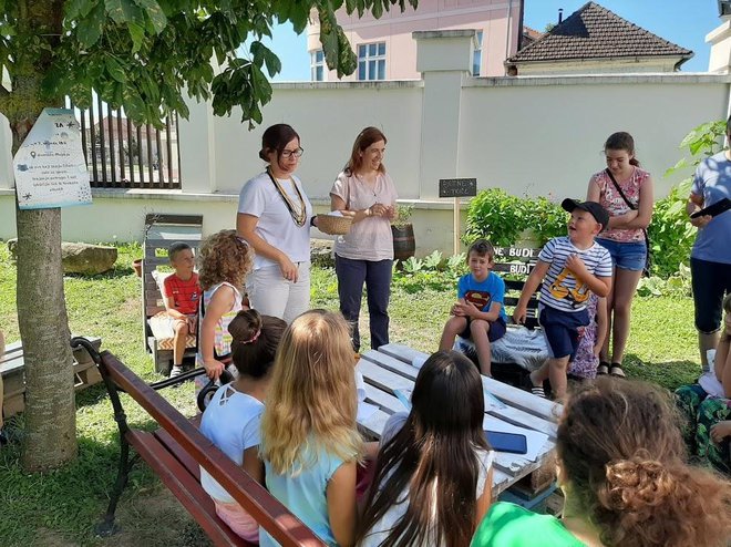 Gradska knjižnica Pakrac lani je organizirala niz zabavnih i edukativnih ljetnih sadržaja za najmlađe, njihovo treće po redu COOLturno ljeto/Foto: Pakrački list