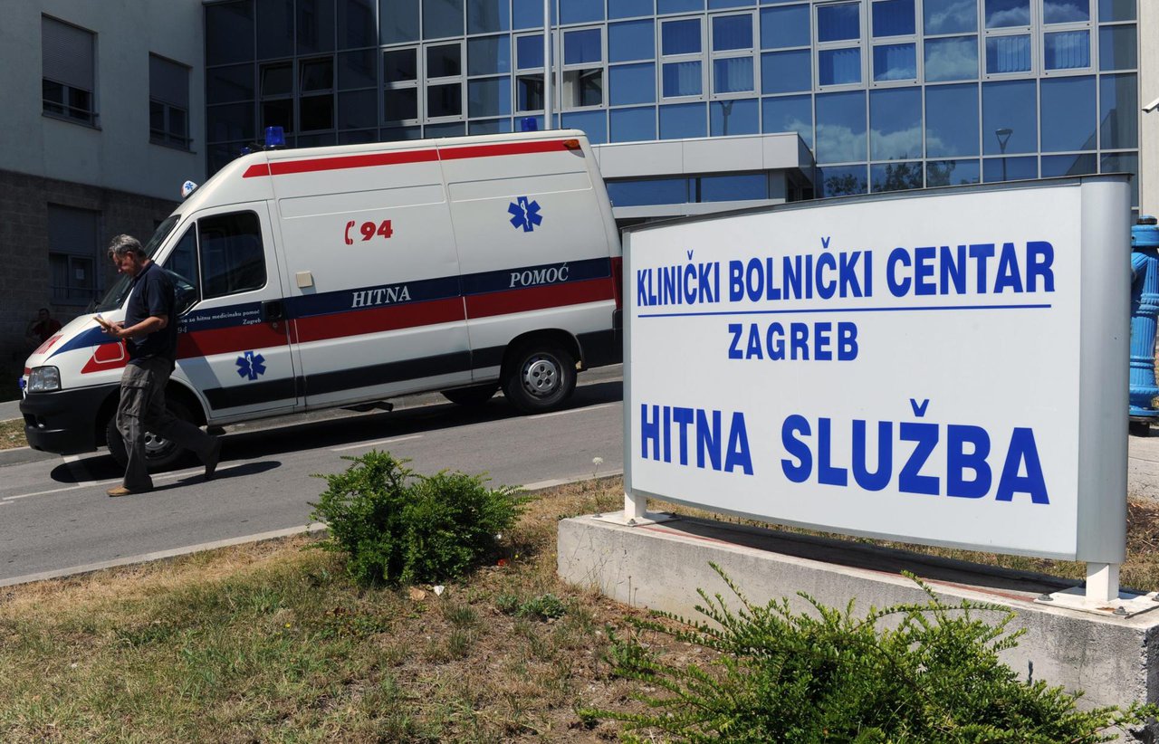 Fotografija: Beba je iz bolnice u Bjelovaru prevezena u KBC Zagreb gdje joj liječnici, nažalost, više nisu mogli pomoći /Foto: Srdjan Vrancic/CROPIX (ilustracija)
