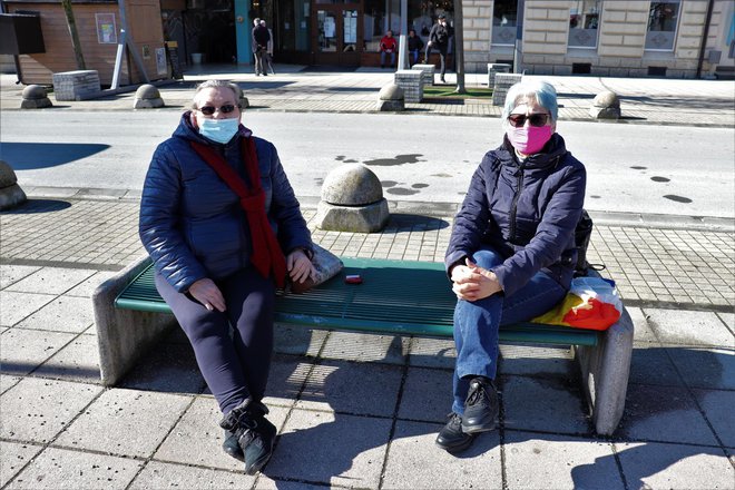 Branka Kovačić i Biserka Grubić dogovorile su se da će otići do grada i popiti kavu iz svog omiljenog kafića/ Foto: MojPortal.hr