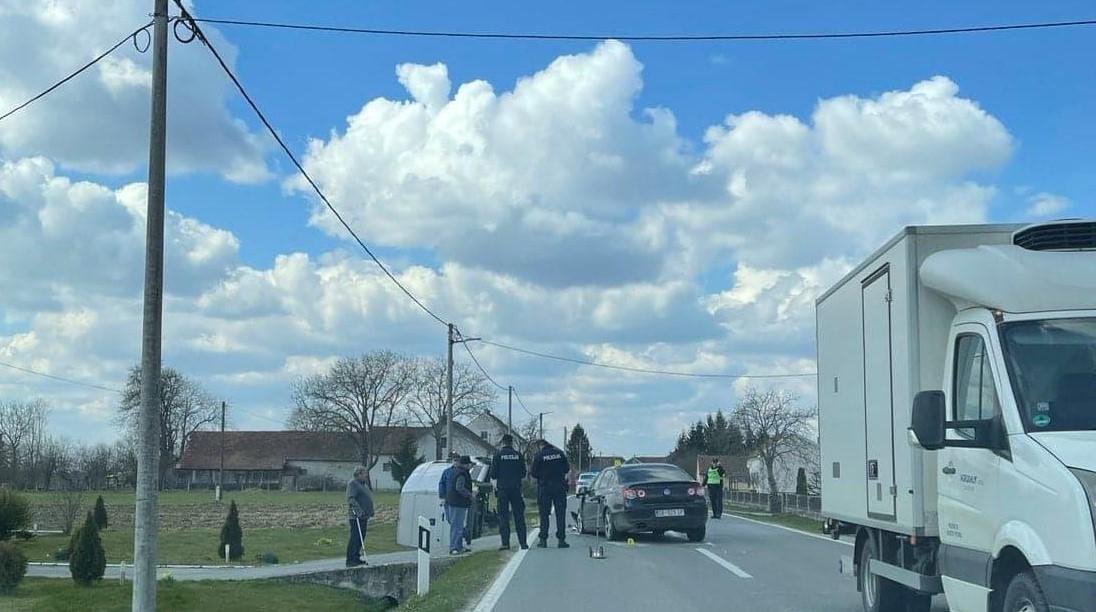 Fotografija: Policijski očevid na mjestu prometne nesreće u Dežanovcu/Foto: Snimio čitatelj