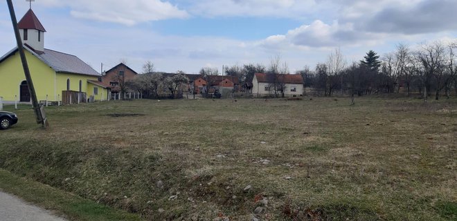Novo sportsko igralište bit će pokraj crkve u Koreničanima/Foto: Općina Đulovac
