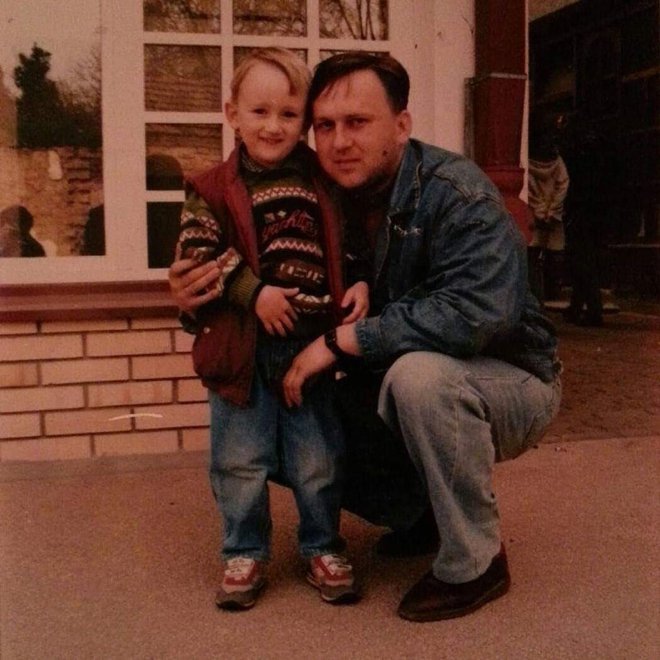 Marko Franić sa svojim ocem Vlatkom koji je preminuo u 33. godini života/Foto: Privatni album