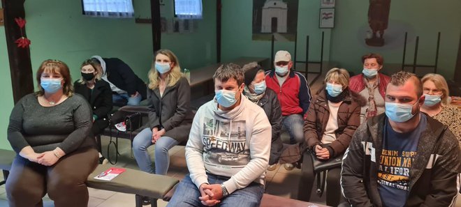 SDP-ovci su u Grubišnom Polju prezentirali svoj projekt naziva Dom za starije u svakom gradu županije/Foto: SDP BBŽ