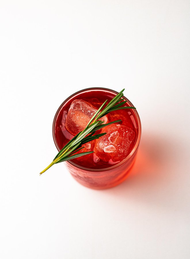 Za ovaj koktel trebat će vam crveni vermouth/Foto: Unsplash