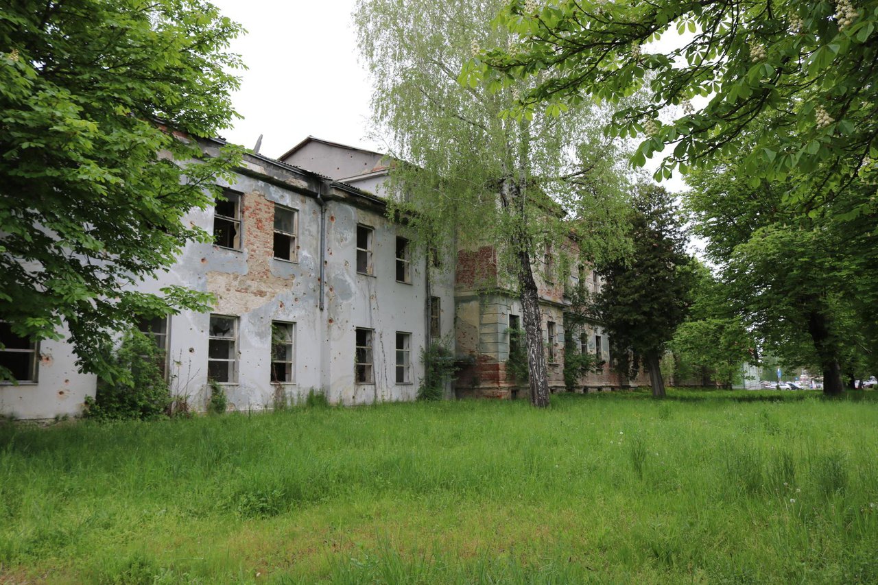 Fotografija: Stara zgrada bivše pakračke bolnice/Foto: Pakrački list