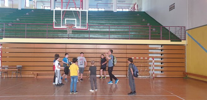 U Gradskoj sportskoj dvorani razgovarali su o stolno-teniskom klubu i prezentirali stolni tenis i odbojku/Foto: JW Daruvar