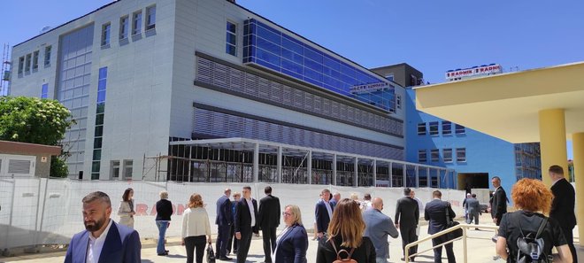 Delegacija na čelu s predsjednikom Republike Hrvatske obišla se novu zgradu Opće bolnice Bjelovar/ Foto: Martina Čapo