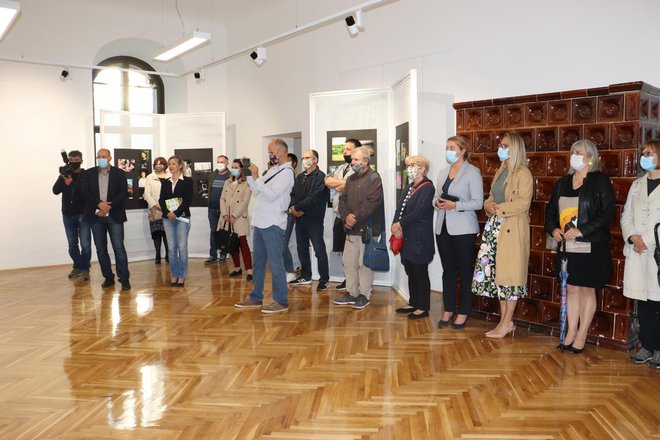 Brojni su građani prisustvovali otvorenju izložbe/Foto: Daria Marković