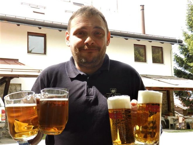 Dean Nagy Deki, organizator pub kviza "Suton pameti" i ikona Planinarskog doma Omanovac/Foto: Facebook