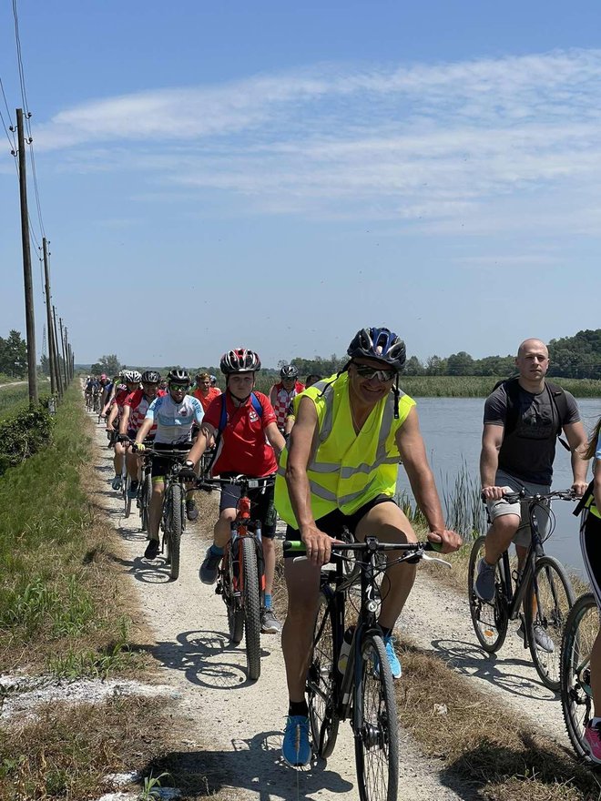 Veliki broj neumornih biciklista na Vino Touru/Foto: Ratko Vuković