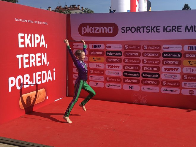 Solo točka zlatnog mažoret dječaka Nike Žihera/Foto: Janja Čaisa