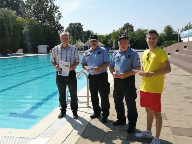 Fotografija: Projekt sigurnosti na bazenima predstavljen je upravo na lipičkim bazenima/Foto: PU požeško slavonska