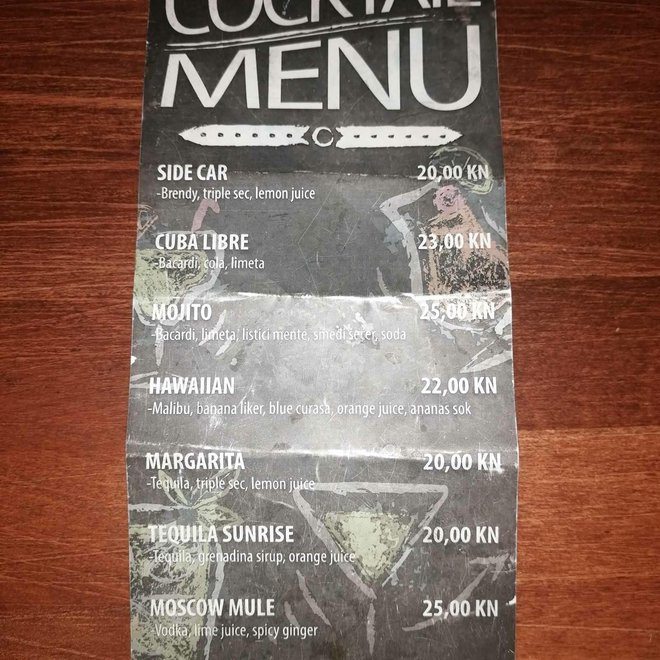 <p>Cocktail menu ljetnih Public koktela/Foto: Public caffe Daruvar</p>

