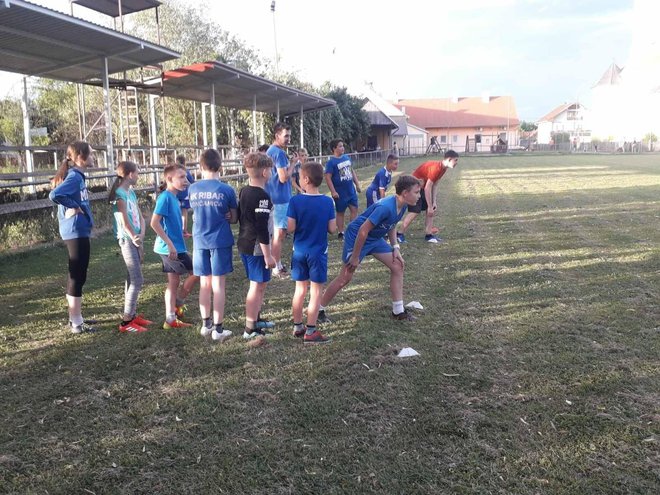 <p>Igrači na treningu/Foto: NK Ribar Končanica</p>
