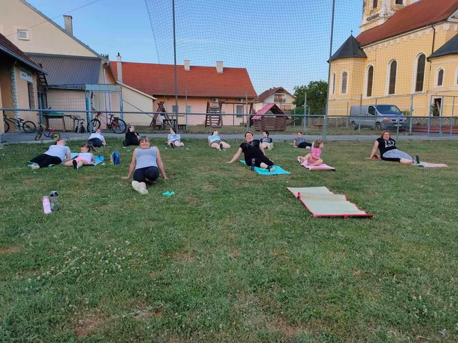<p>I roditelji mogu vježbati/Foto: NK Ribar Končanica</p>
