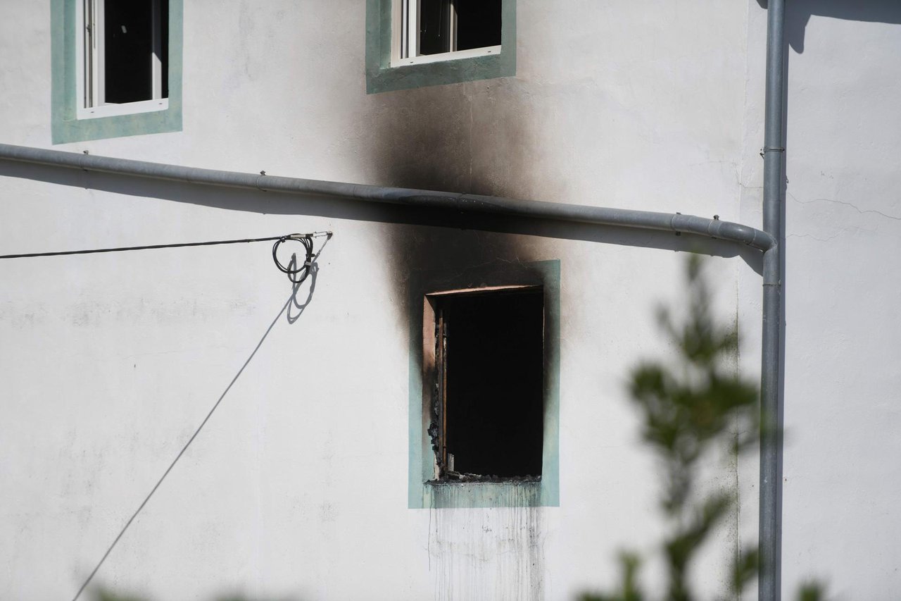 Fotografija: Bakica je izazvanim požarom napravila veliku štetu na obiteljskoj kućiFoto: Jure Miskovic/CROPIX (Ilustracija)
