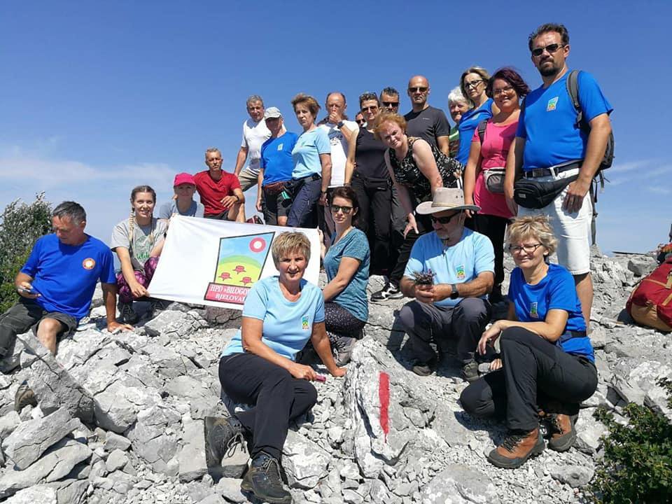 Fotografija: Zajednička fotografija u Gorskom kotaru, na Zagradskom vrhu/Foto: Vera Pauška
