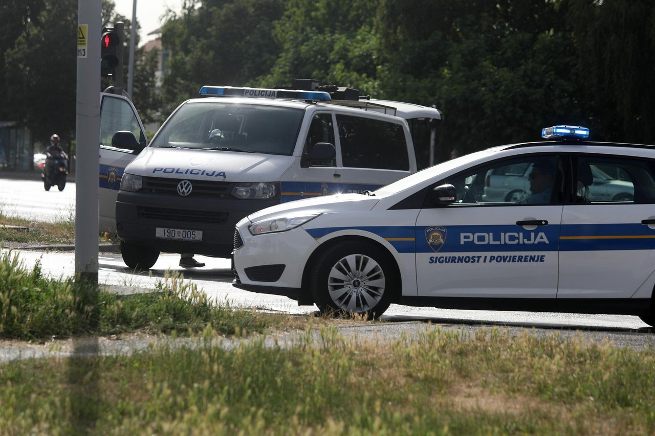 Fotografija: Policija je vozaču privremeno oduzela vozilo /Foto: Ranko Šuvar/CROPIX (Ilustracija)
