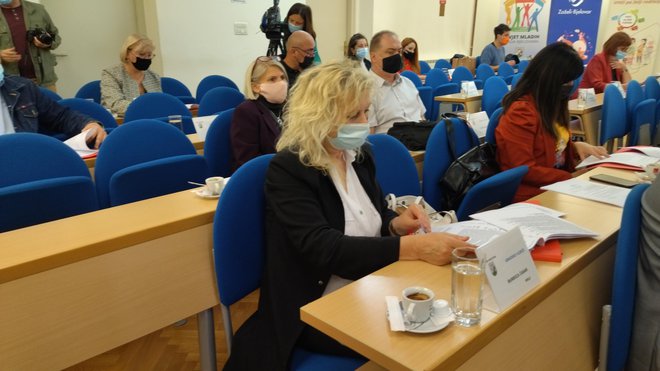 <p>Na sastanku je sudjelovao i dio gradskih vijećnika/ Foto: Deni Marčinković</p>
