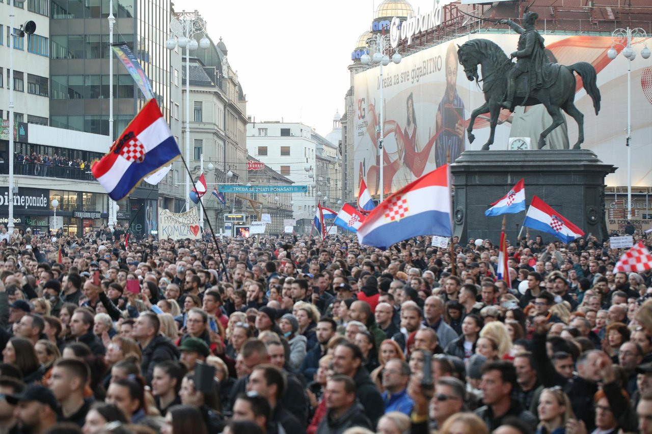 Fotografija: Prosvjed Zajedno za slobodu, stop COVID potvrdama/
Foto: Dragan Matić/CROPIX
