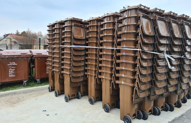 Bit će podijeljeno ukupno 2290 spremnika za biootpad/Foto: Darkom Daruvar
