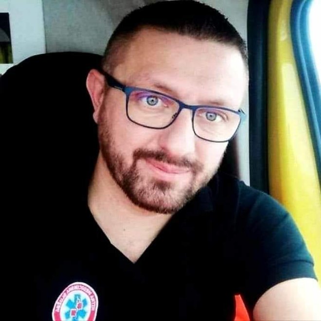 Tomislav Petrušić želi da Općina Sirač dobije nekoliko vanjskih defibrilatora/Foto: Privatni album
