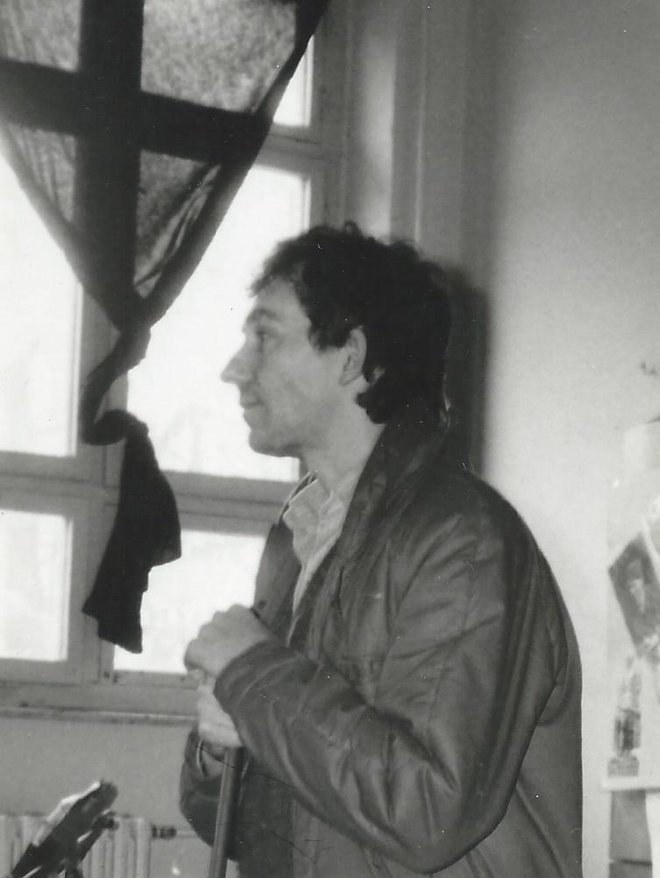Kao nastavnik u školi u Vinkovicima 1973. godine/Foto: Privatni album
