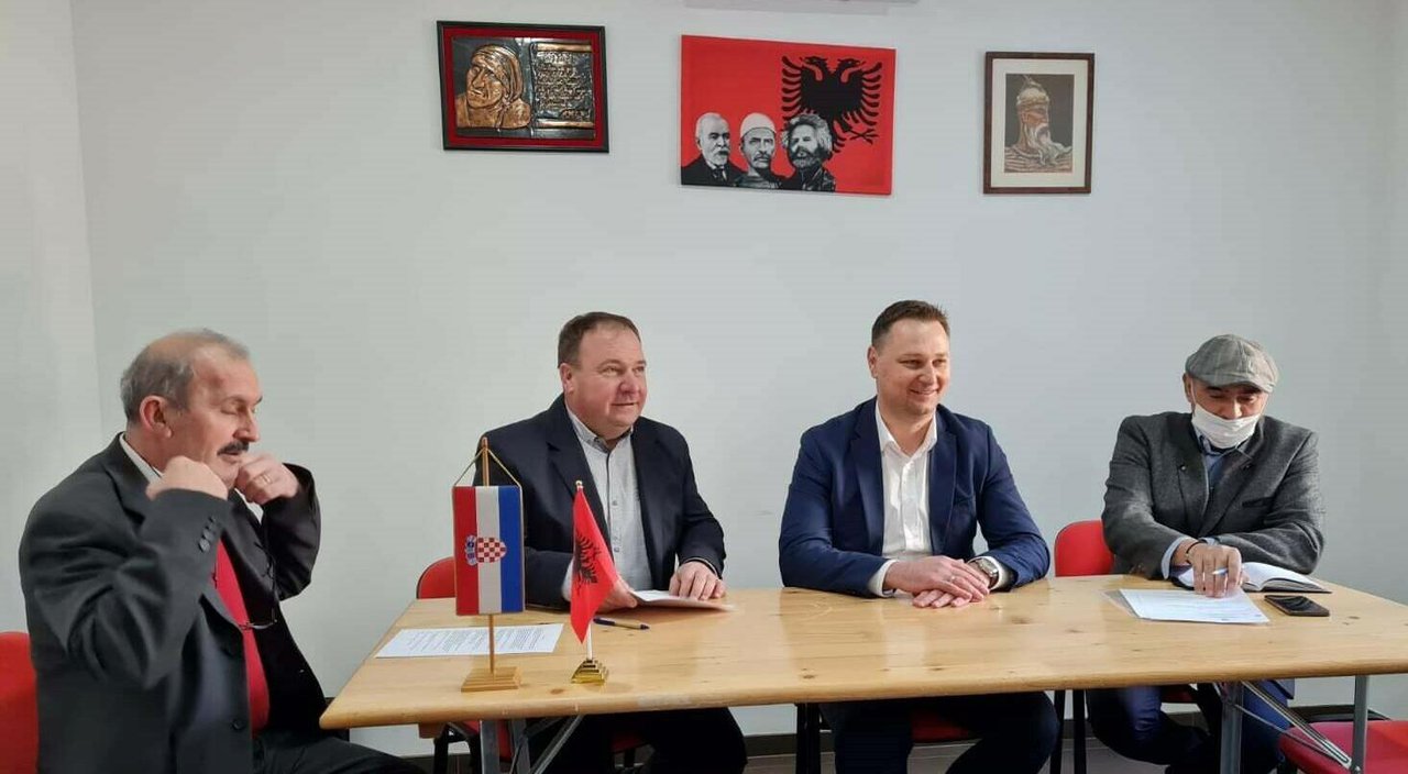 Fotografija: Prvi sastanak župana s predstavnicima nacionalnih manjina/ Foto: BBŽ
