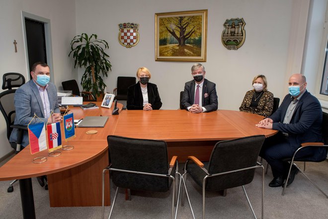 Uoči koncerta veleposlanik se sastao s predstavnicima gradske vlasti/ Foto: Predrag Uskoković
