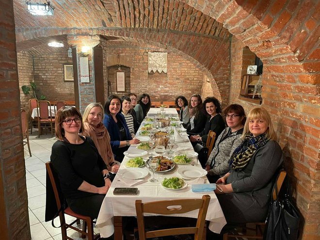 Učiteljice su na OPG-u Vrata Bilogore kušale domaće gastronomske delicije/Foto: Martina Supančić
