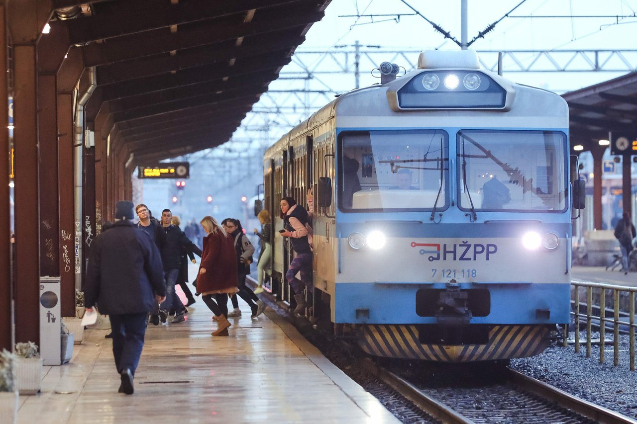 Fotografija: Od prosinca se uvode novi brzi vlakovi koji će bolje povezati Bjelovar sa Slavonijom i Zagrebom/Foto: Marko Todorov/CROPIX (Iustracija)

