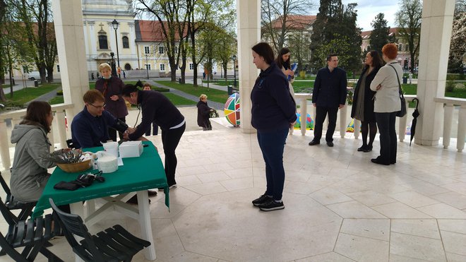 Akcija mjerenja tlaka i šećera na gradskom paviljonu/ Foto: Deni Marčinković
