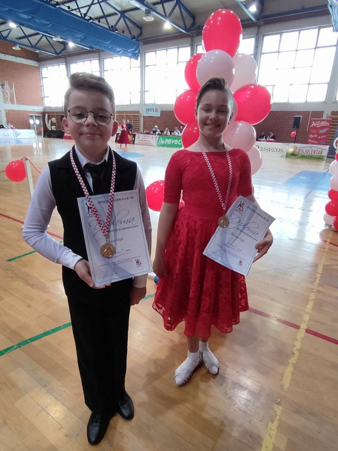 Leon Grgić i Ramona Pečar ponovno su osvojili zlatne medalje/ Foto: ŠPK H-8
