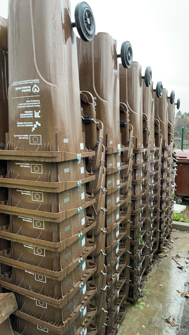 Podijeljeno je ukupno 2290 spremnika za biootpad/Foto: Darkom Daruvar
