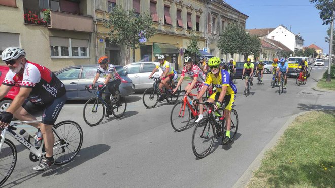 Nakon Bjelovar, biciklisti su nastavili prema Vrbovcu/Foto: Martina Čapo
