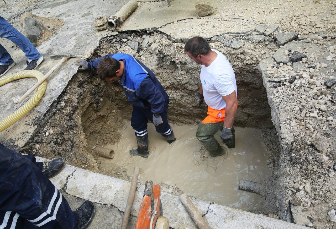 Fotografija: Radnici Darkom vodoopskrbe i odvodnje su na terenu/Foto: Duje Klarić/CROPIX (ilustracija)
