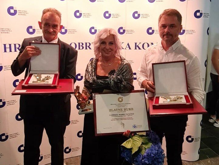 Fotografija: Nagrađeni obrtnici Goran Grgić (lijevo), Gabrijela Marija Patačko i Davor Lepka/Foto: Hrvatska obrtničlka komora
