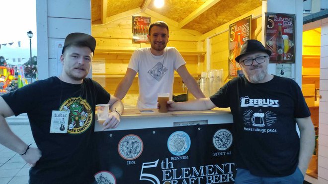 Domaćini, ekipa iz Pivovare Daruvar i majstor piva Krešo Marić (desno)/Foto: Martina Čapo
