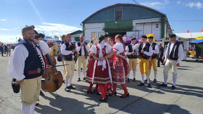 Atmosferu su podizali i tradicionalni češki plesovi/Foto: Martina Čapo
