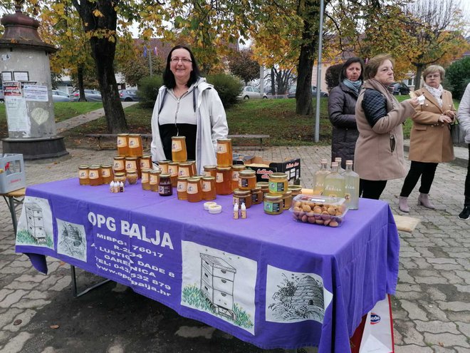 Štand OPG Balja s proizvodima od meda/ Foto: Janja Čaisa
