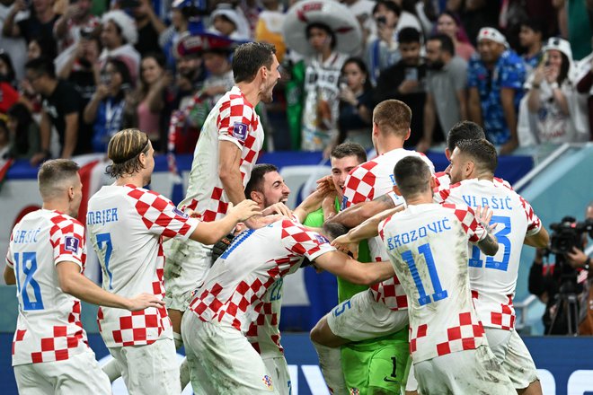 Slavlje igrača Hrvatske nakon pobjede/Foto: Tom Dubravec/CROPIX
