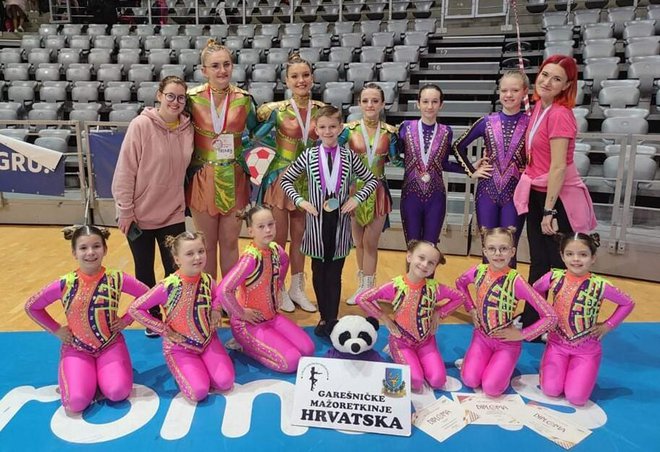 Ekipa iz Garešnice sjajno se predstavila na državnom turniru u Zadru/ Foto: Garešničke mažoretkinje