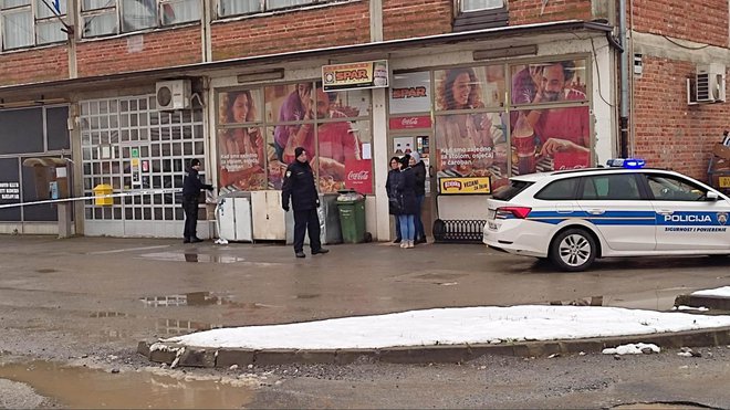 Policija razgovara sa mještanima/Foto: MojPortal.hr