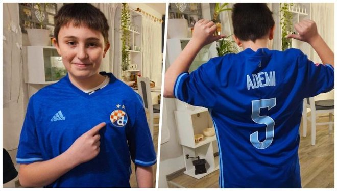 Teo je na dar dobio i originalni dres Dinama kojeg je nosio Arijan Ademi zbog čega se rasplakao od sreće/Foto: Nikica Puhalo/MojPortal.hr