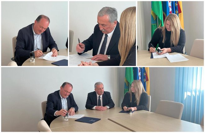 Ugovor su potpisali gradonačelnik Josip Bilandžija, načelnik Ivan Marković i ravnateljica Marinela Kermeci/ Foto: Marinela Kermeci