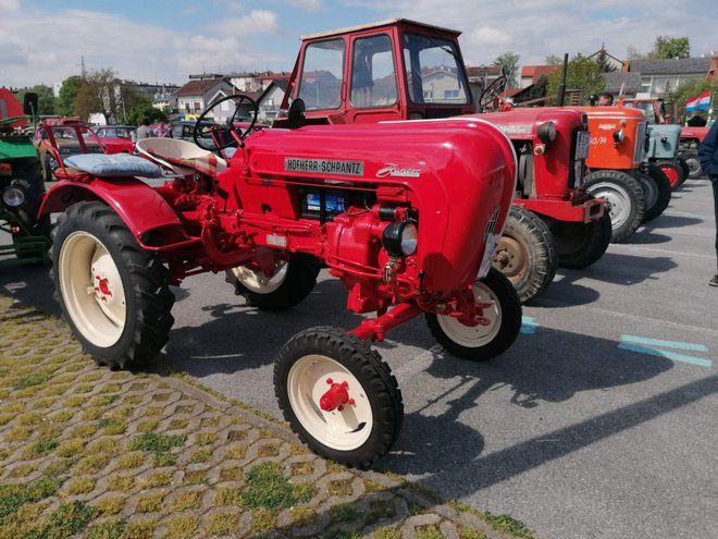 Porsche iz 1960-e okitio se titulom najuređenijeg traktora/Foto: Janja Čaisa
