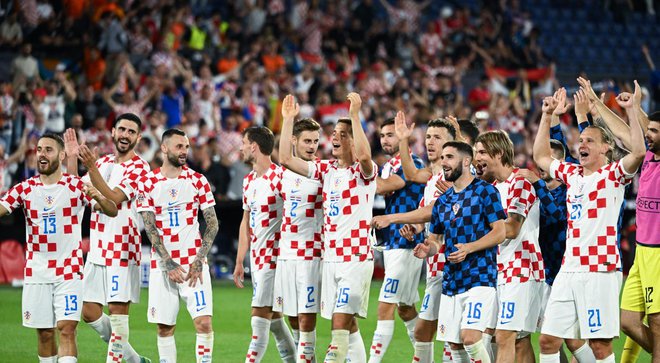 Slavlje igrača Hrvatske nakon pobjede u Rotterdamu/ Foto: Ante Čizmić/CROPIX