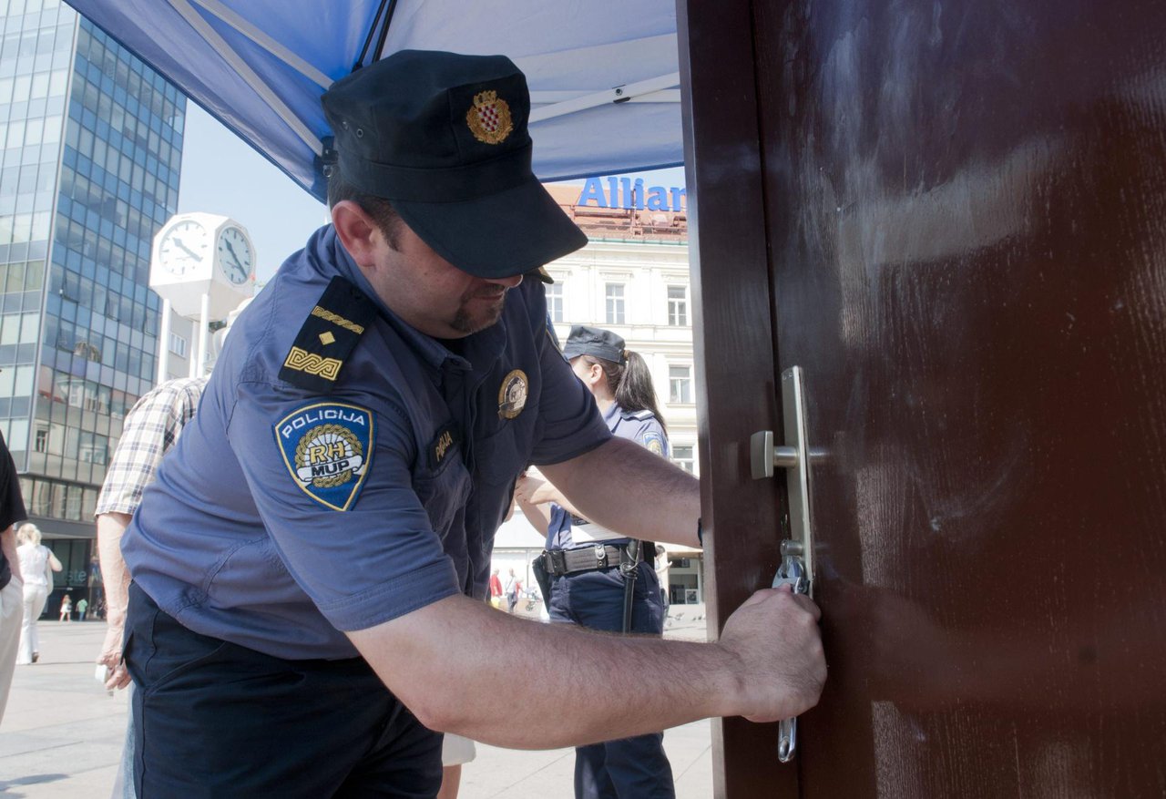 Fotografija: 
Policija je pronašla lopova u samo tri dana/Foto: Admir Buljubasic/CROPIX (Ilustracija)