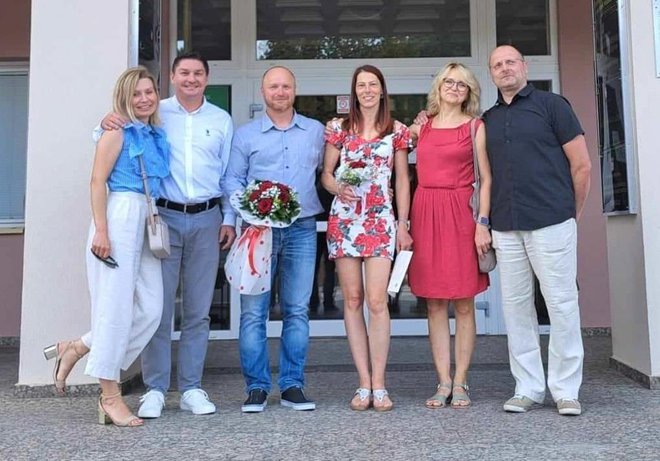 Dalibor Doležal i Mirjana Oliver s kumovima nakon vjenčanja/Foto: privatni album